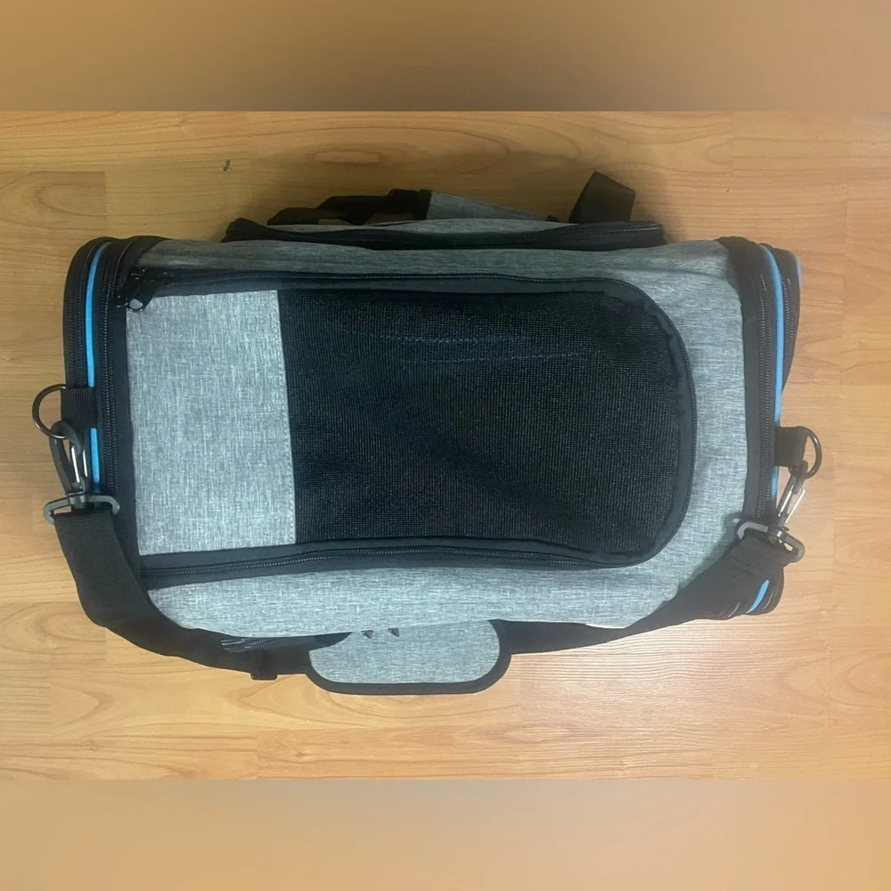 NWOT Himal Travel Collapsible Pet Carrier Gray